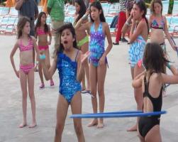 Aquatica SeaWorld Orlando  Waterpark Girls